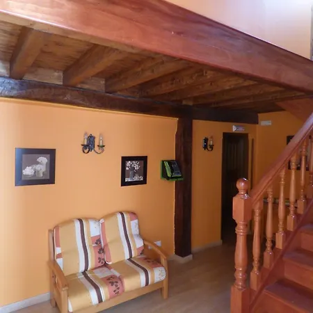 Konukevi La Campanilla 2*