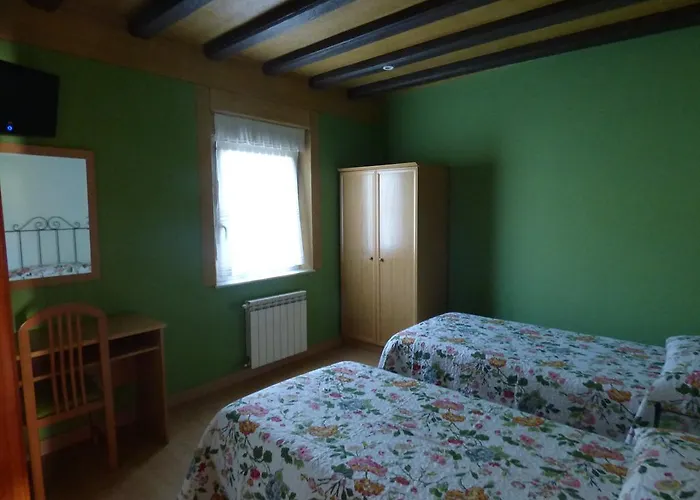 La Campanilla Гостевой дом Ла-Пенилья