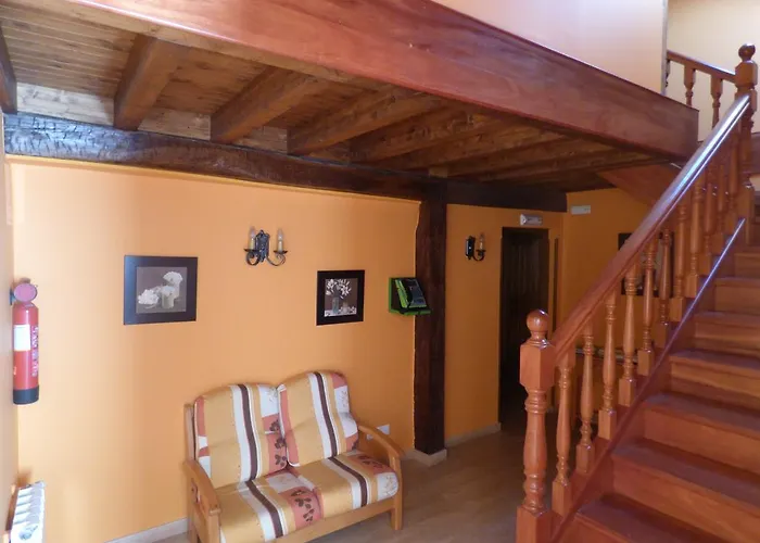 בית הארחה La Campanilla 2*