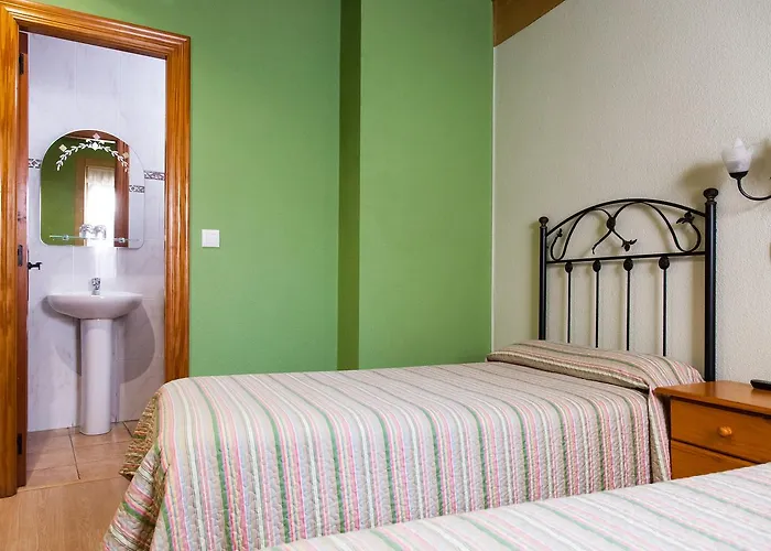 La Campanilla 2* La Penilla