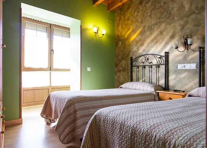 La Campanilla בית הארחה